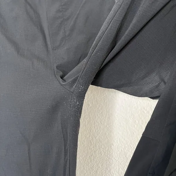 Athleta Black Outdoor Ahtliesure Zip Pocket Jogger Pants Size 10 - Image 4