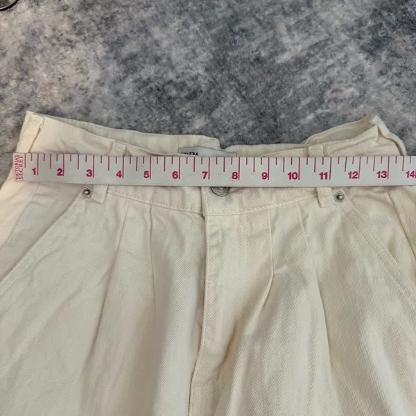 Like new ZARA White denim pants Sz 4 - Image 3
