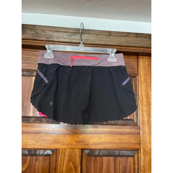 Lululemon Run A Marathon skirt size 4 - Image 3