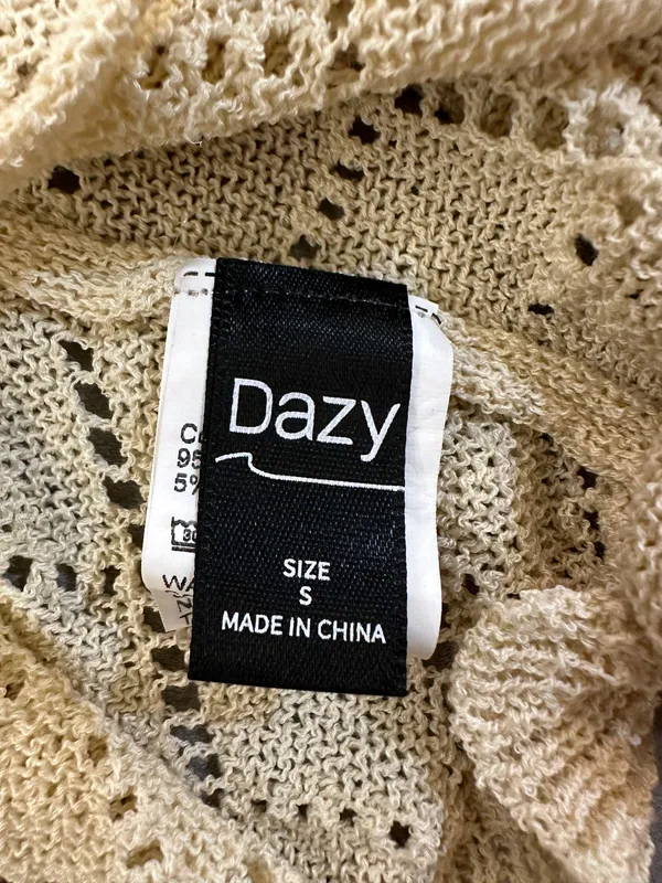 Half Sweater  - Image 4