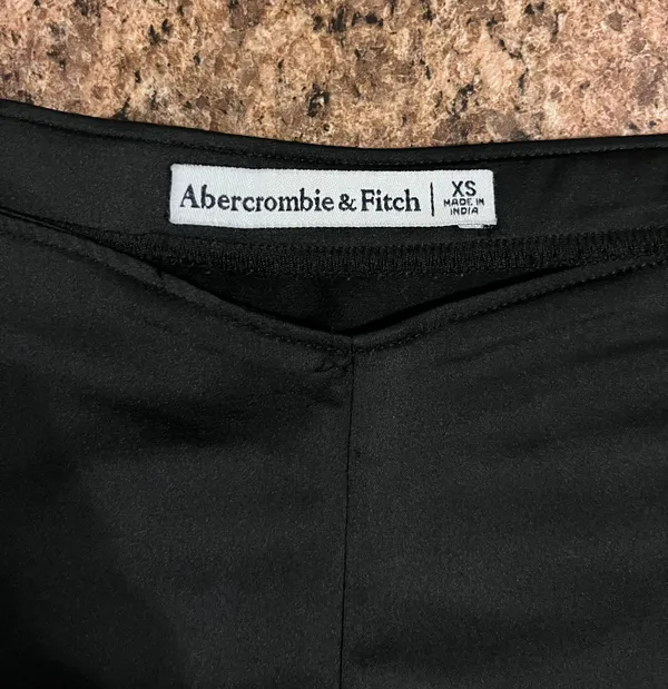 Abercrombie Black Silk Mini Skirt - Image 5
