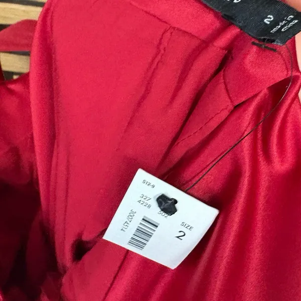Limited‎ Red Dress Size 2 - Image 8