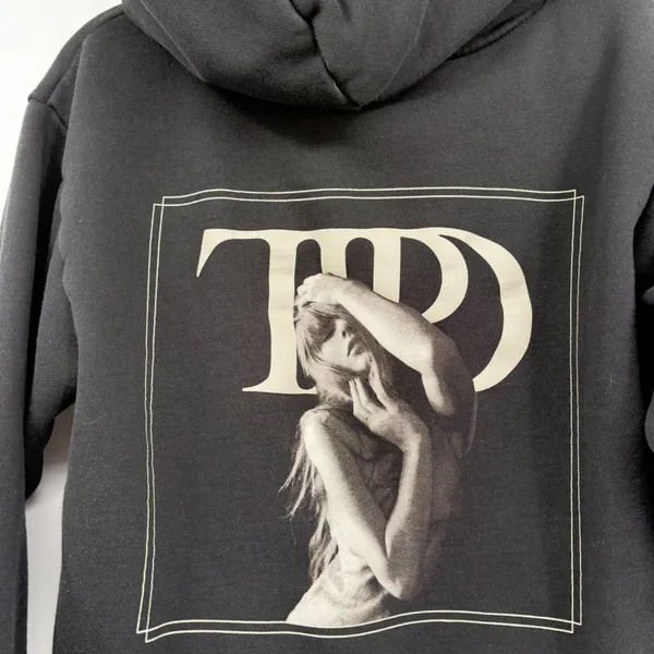 Taylor Swift Womens TTPD Tortured Poets Department Graphic Hoodie‎ Black Size M - Image 5