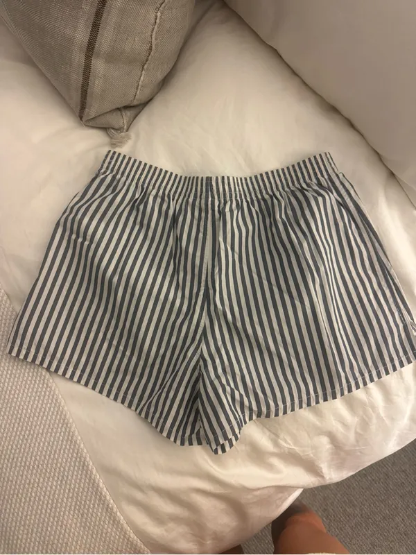 Aritzia Dally Poplin boxer short - Image 2
