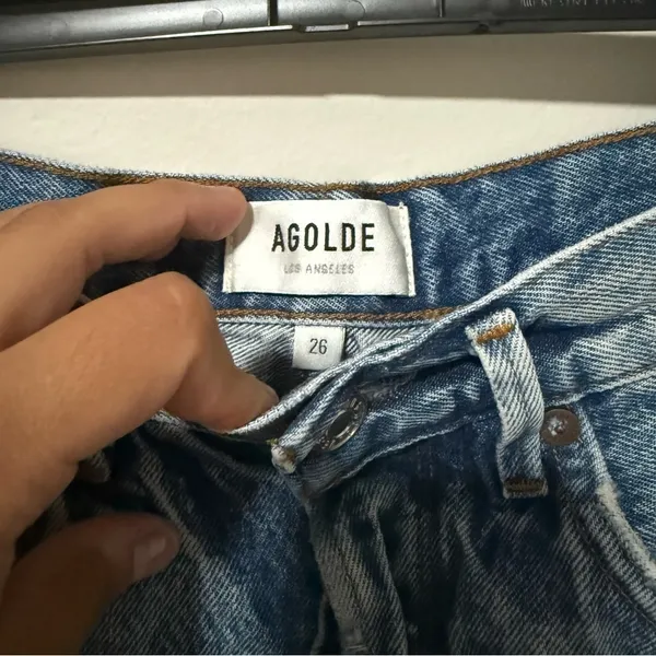 AGOLDE JADEN HI RISE CUT OFF SHORT Size 26 - Image 5
