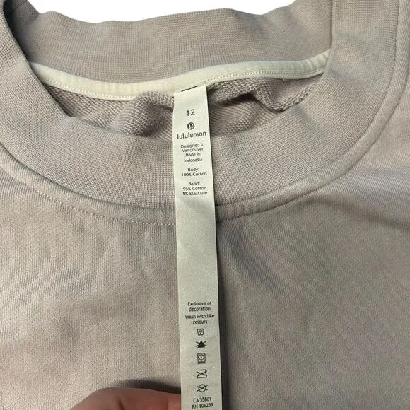 Lululemon Women’s 12 Crewneck Sweatshirt Natural Beige‎ Oversized Cotton Crop - Image 3
