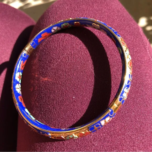 Vintage cloisonné blue hinged bangle bracelet - Image 3