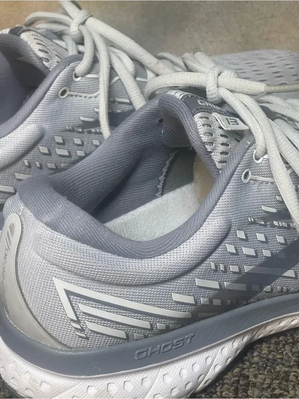Brooks Ghost 13 Women's Gray Running Shoes Size 7.5B - Image 14