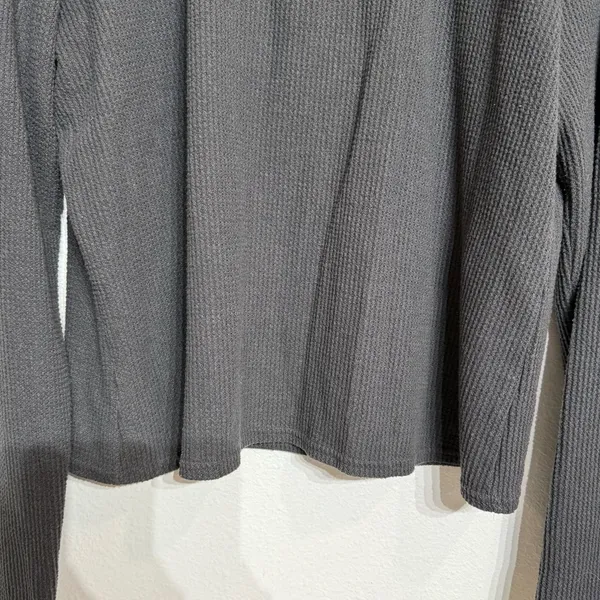 Aerie Black Waffle Knit Long Sleeve Top Sz XL - Image 4