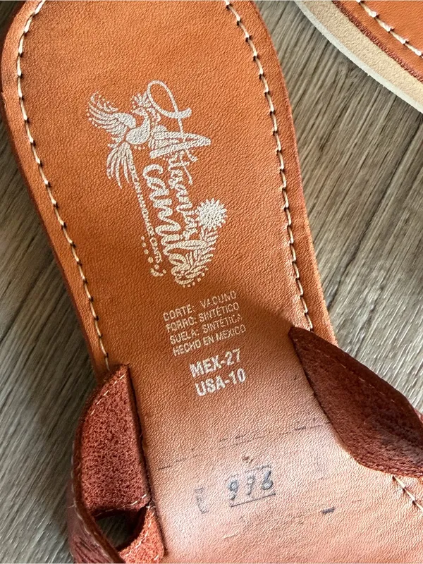 Artesanias Camila Huarache tooled Leather sandal Boho Hippie VTG Mexican style - Image 4