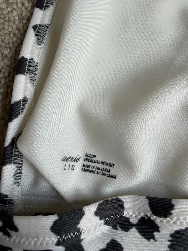Aerie Black & White Leopard Scoop Bikini Top – Size Large - Image 4