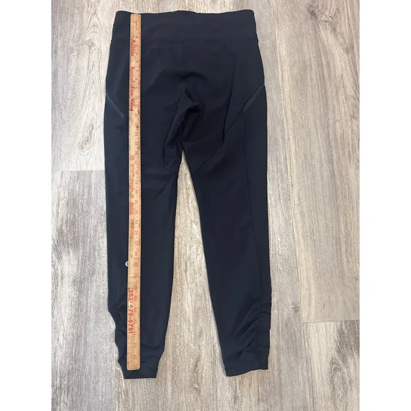 Lululemon Rain - Image 5