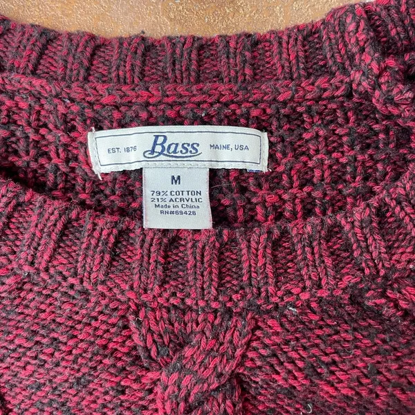 Base Maroon Cableknit Bass Sweater Size M - Image 2