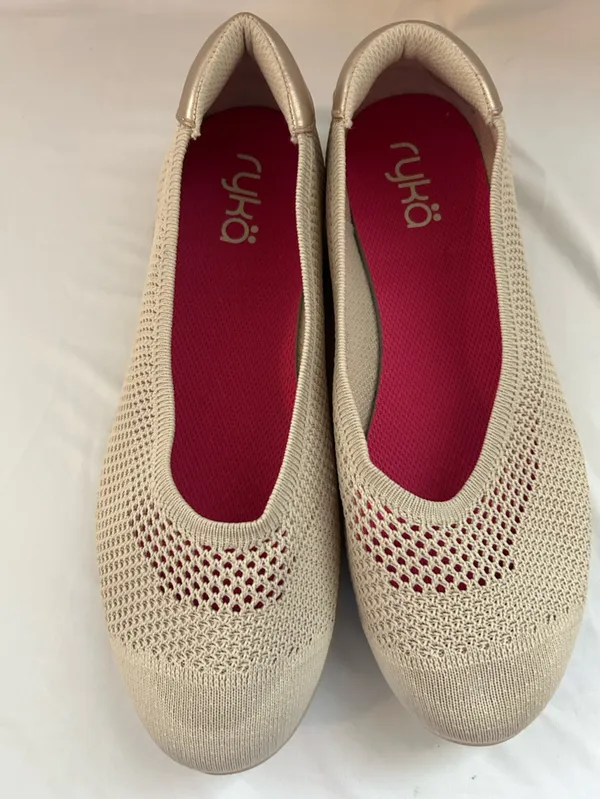Ryka Women's Knit Ballet Flat in Light Beige 9.5w - Image 5