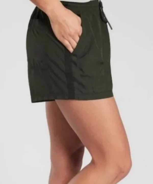 Athleta Expedition Shorts - Image 3