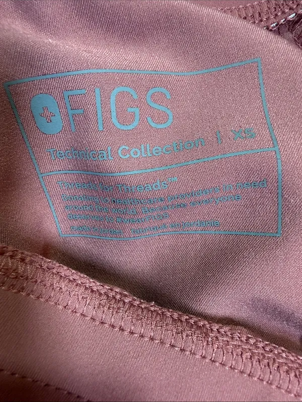Figs Women's Zamora Jogger Scrub Pants in Mauve W2474 Sz XS - Image 9