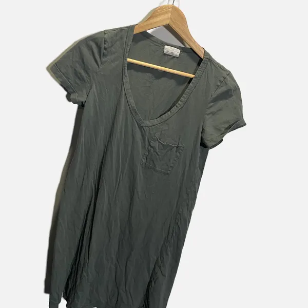Anthropologie t.la Womens V-Neck Pocket T-Shirt Dress Grey Green Short Sleeve‎ S - Image 2