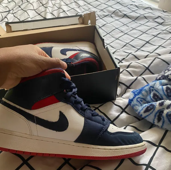 Jordan 1 Mid USA - Image 2