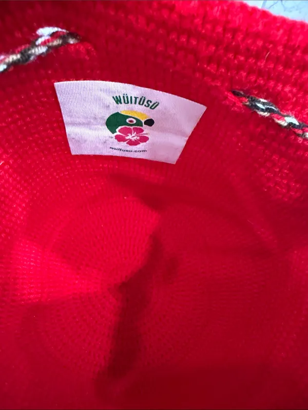 Wuitusu Unicolor Medium Red Handmade Wayuu Mochila Bag - Image 5