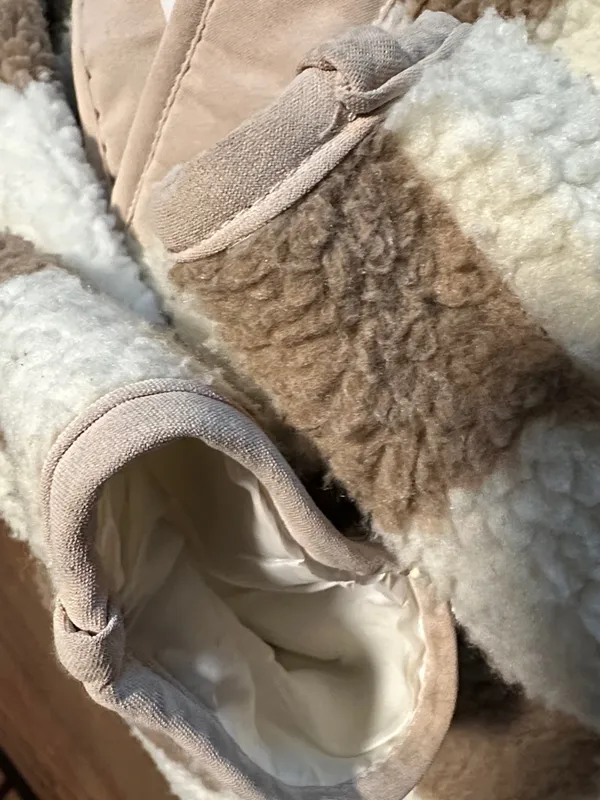 SheIn Checked Sherpa Jacket in Cream and Brown - Women's Cozy Coat - Image 4