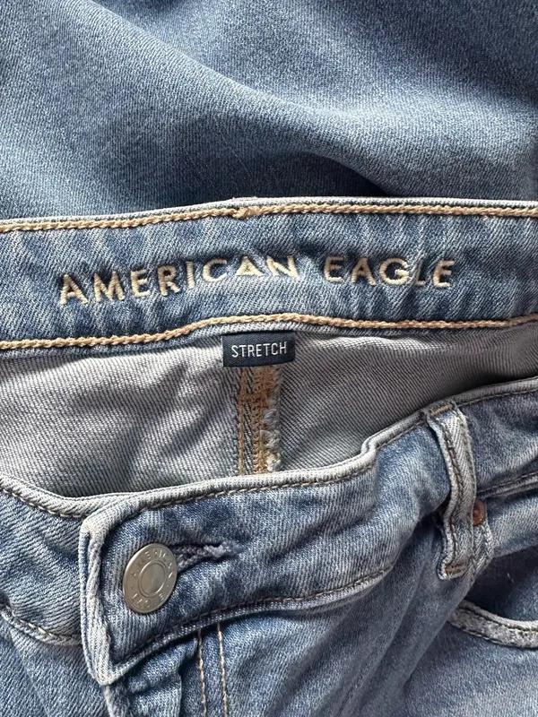 American Eagle Dreamy Drape Super High Rise Baggy Wide Leg Jeans size 18 short - Image 9