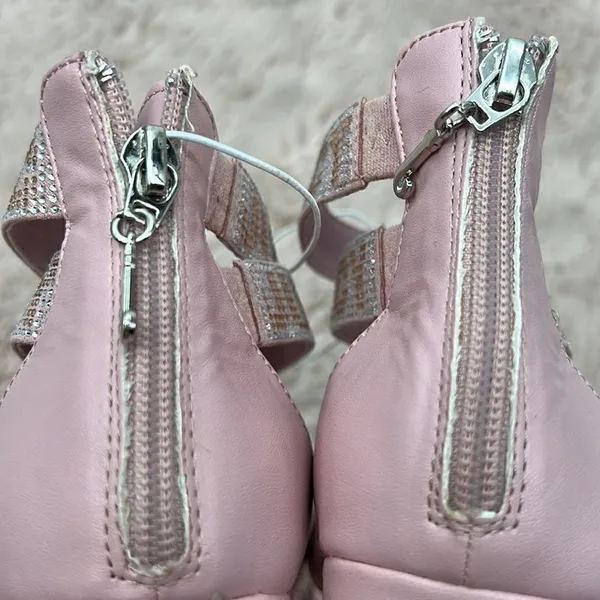 Juicy Couture blush Macarena strappy blocked heel sandals - Image 9