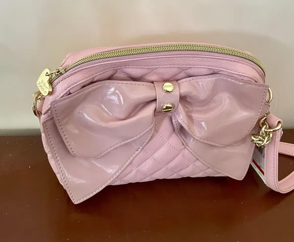 Betsey Johnson Pink Bow Crossbody Bag - Image 3