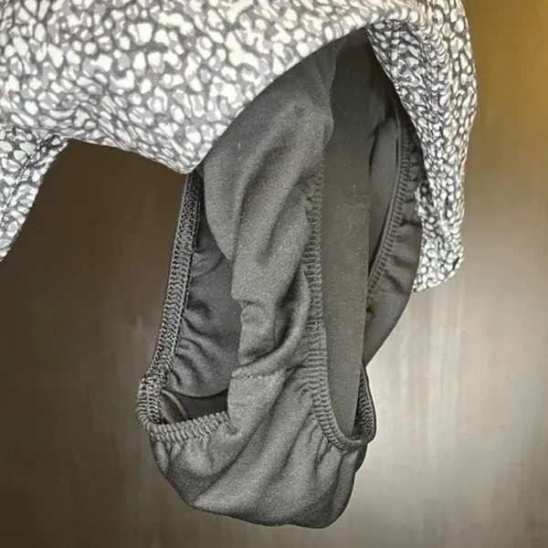 Nike Dri-Fit Women’s Black Athletic Shorts Size S - Image 5