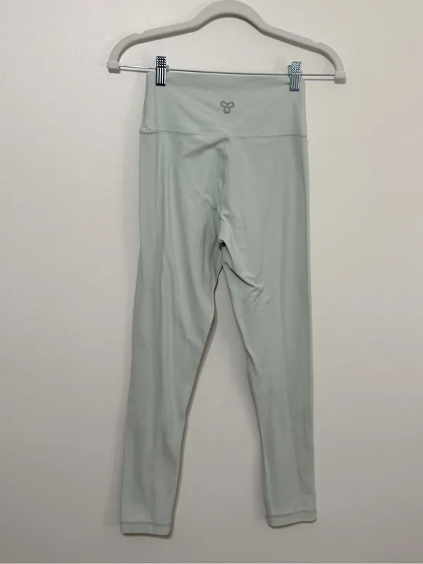 Aritzia TNA Leggings Size Small Green - Image 5