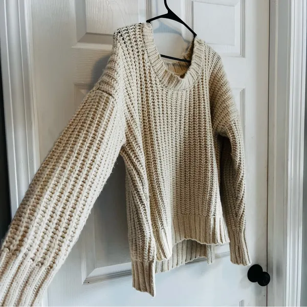 Aerie Cream Chunky Knit Crew Neck Sweater XS Oversized - Image 8