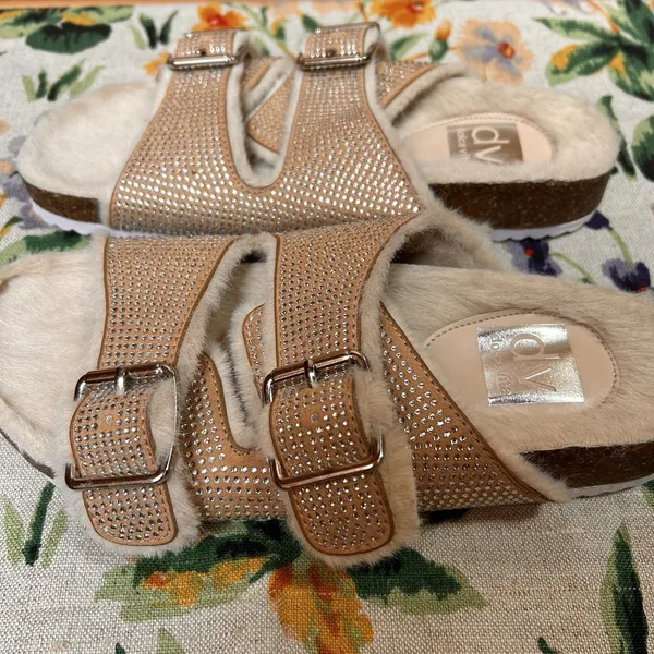 DV Dolce Vita Women Bonita Beige 6.5 Slides Sandals Shoes Bling Fur Comfort Boho - Image 2