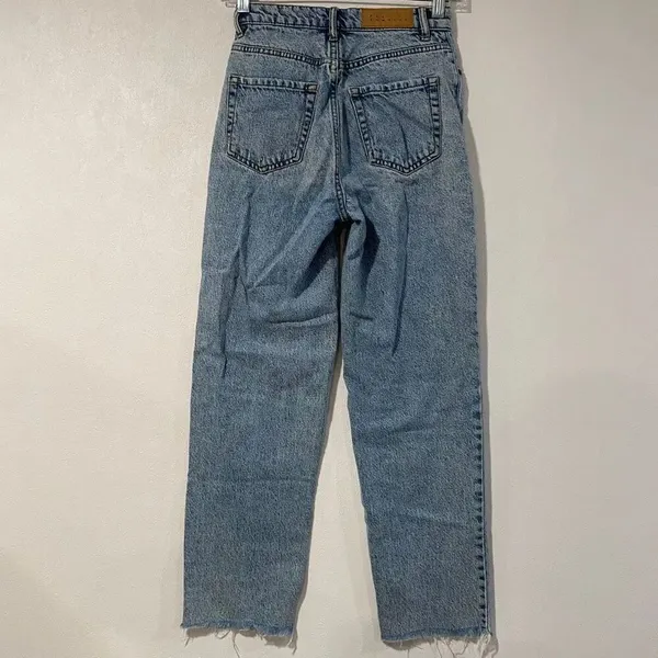 PacSun High Rise Straight Leg Jeans Size 23 Light Wash Raw Hem - Image 3