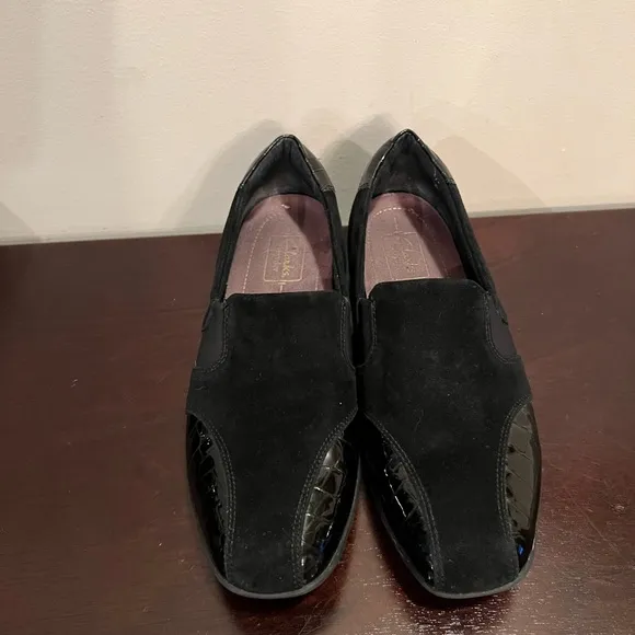 Clarks Everyday Loafers Womens 8 M Leather and Fabric Upper - Image 2