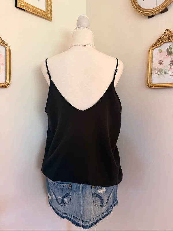 Abercrombie & Fitch Black Satin V-Neck Cami - Image 4