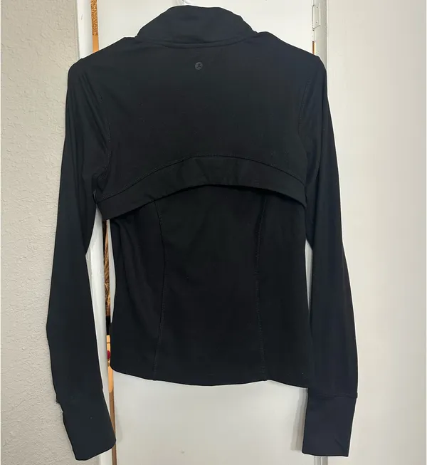 Danskin Black Tight Athletic Jacket - Image 4