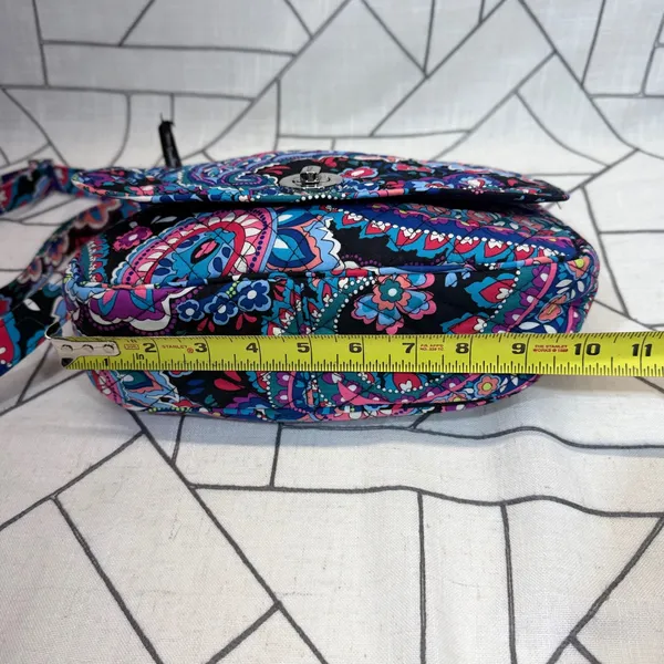 Vera Bradley Crossbody Bag Small Midnight Blues Paisley Quilted Cotton Turnlock - Image 6