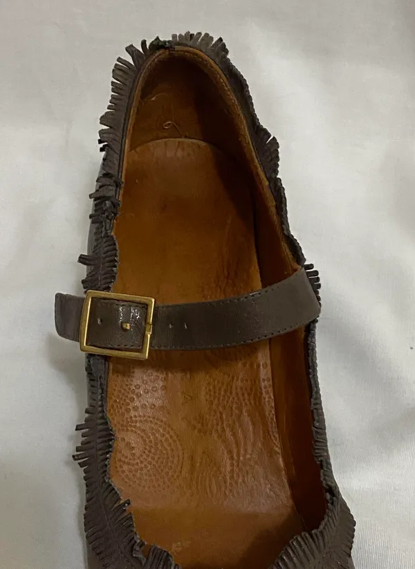 Chie Mihara Leather Vintage Looking Heels - Image 8