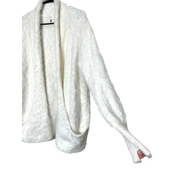 Anthropologie Knitted & Knotted Wool Blend Fuzzy Cardigan Sweater‎ Size M - Image 4