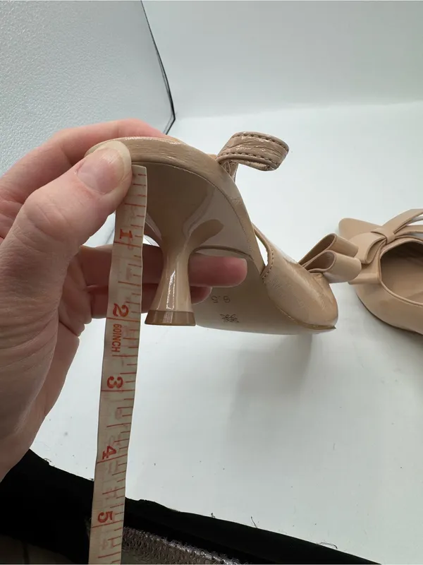 BCBGeneration Kasti Nude Slingback Frappe Patent Kitten Heel Bow Pumps size 6.5 - Image 5