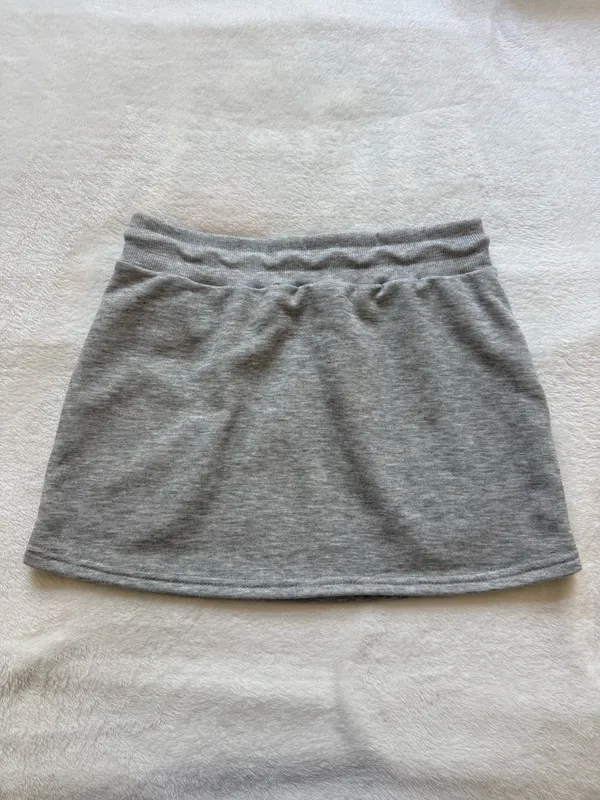 Shein Sweat Skirt Grey - Image 2