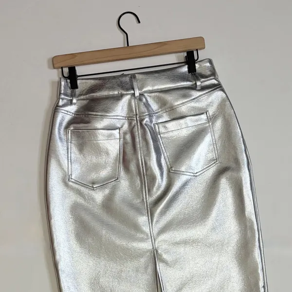 NWT!! AVEC LES FILLES Shimmering Silver Pencil Skirt Metallic Pockets Medium - Image 7
