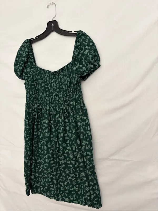 SO Dark Green Floral Smocked Puff Sleeve Dress Size L Excellent(A825) - Image 3