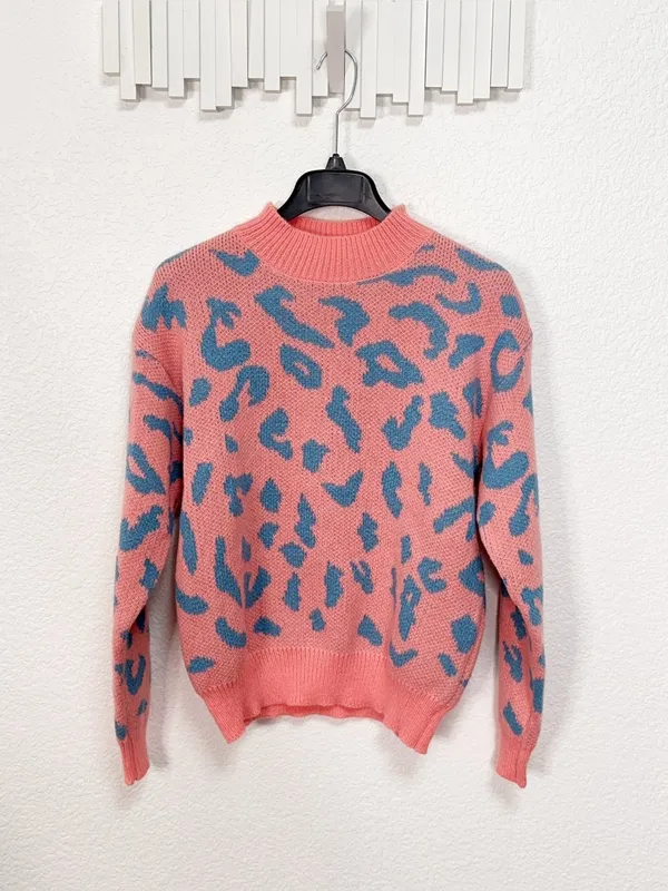 Coral Pink Blue Leopard Print Knit Crewneck Pullover Statement Sweater Size L - Image 2