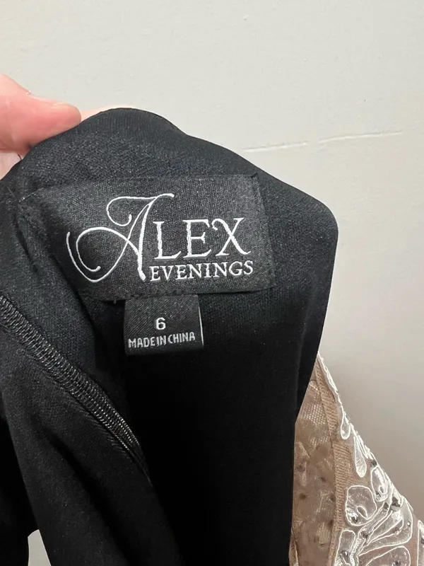 Alex Evenings Black Ruched Ruffle Dress Size 6 - Image 6