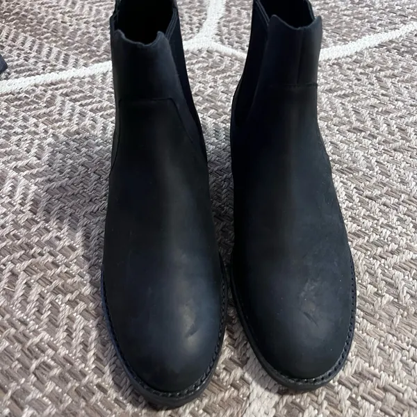 Cole Haan Reid Waterproof ankle boot sz 6B - Image 5