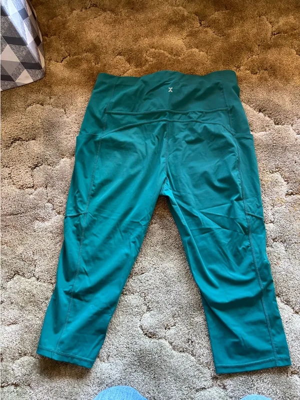 Xersion Capri Leggings - Image 2
