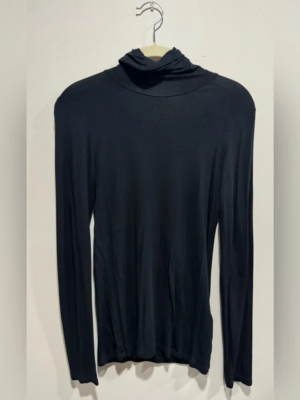 Black Second Skin Turtleneck Top Fitted Layering Made Portugal M - Image 2
