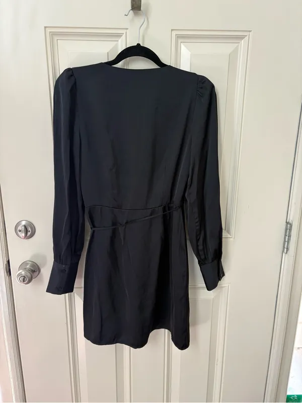 Abercrombie & Fitch Black Satin Puff-Sleeve Wrap Mini Dress Size Small - Image 3