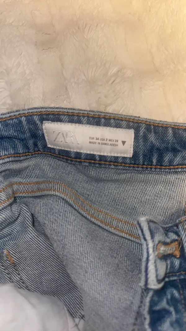 ZARA Straight Jeans - Image 3