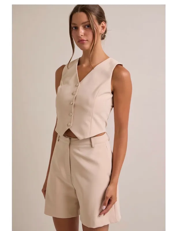 Women’s 2-Piece Vest & Shorts Set – Chic Summer Outfit - Image 5